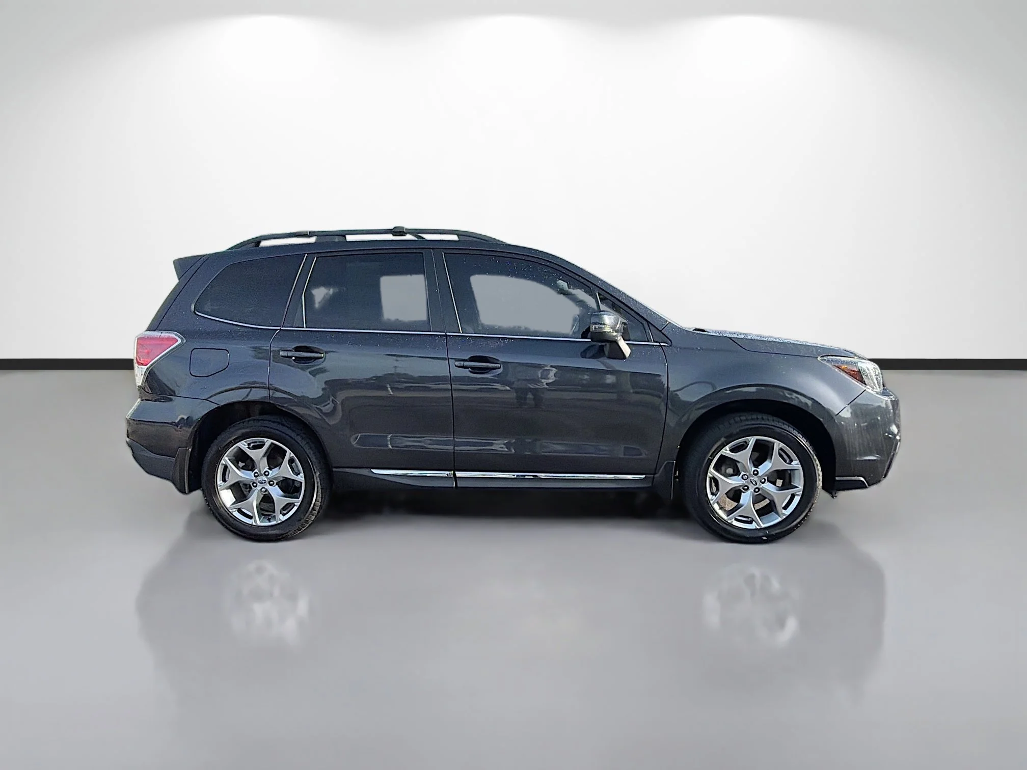 Used 2018 Dark Gray Metallic Subaru Touring image 2