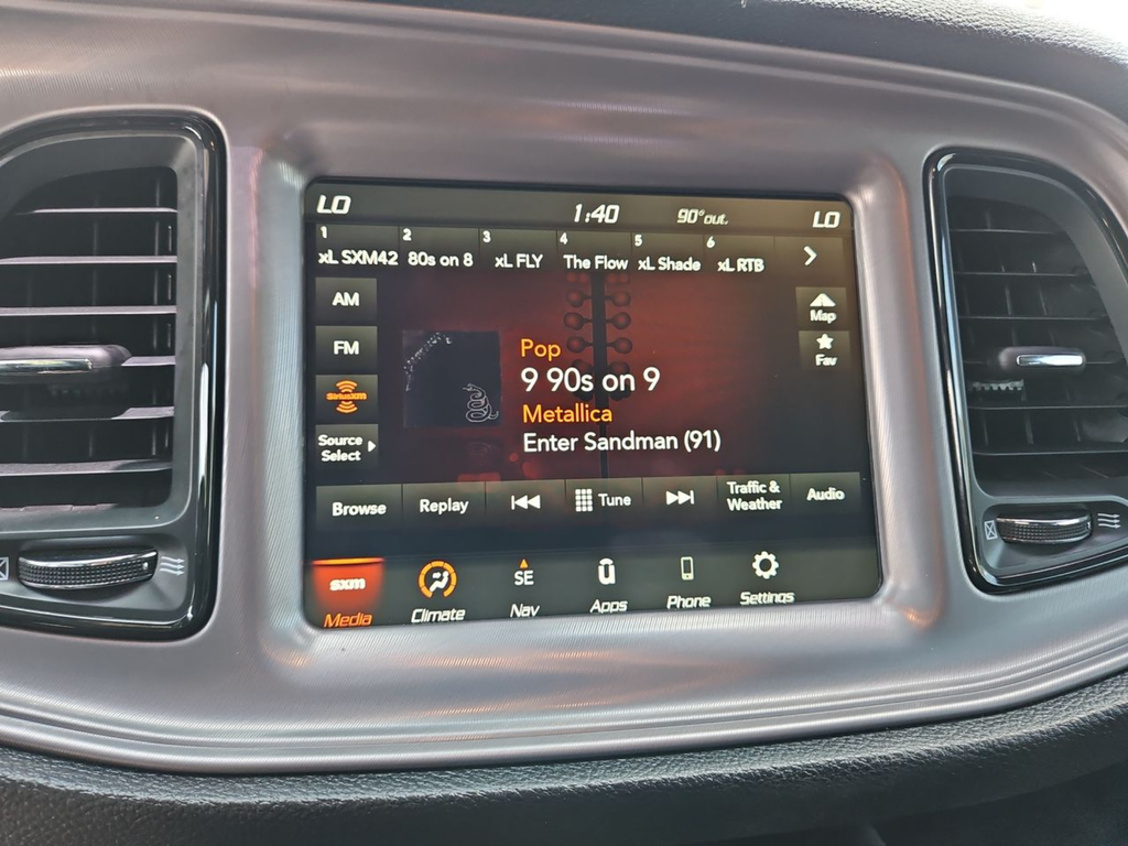 Used 2023 Black Dodge SXT image 31