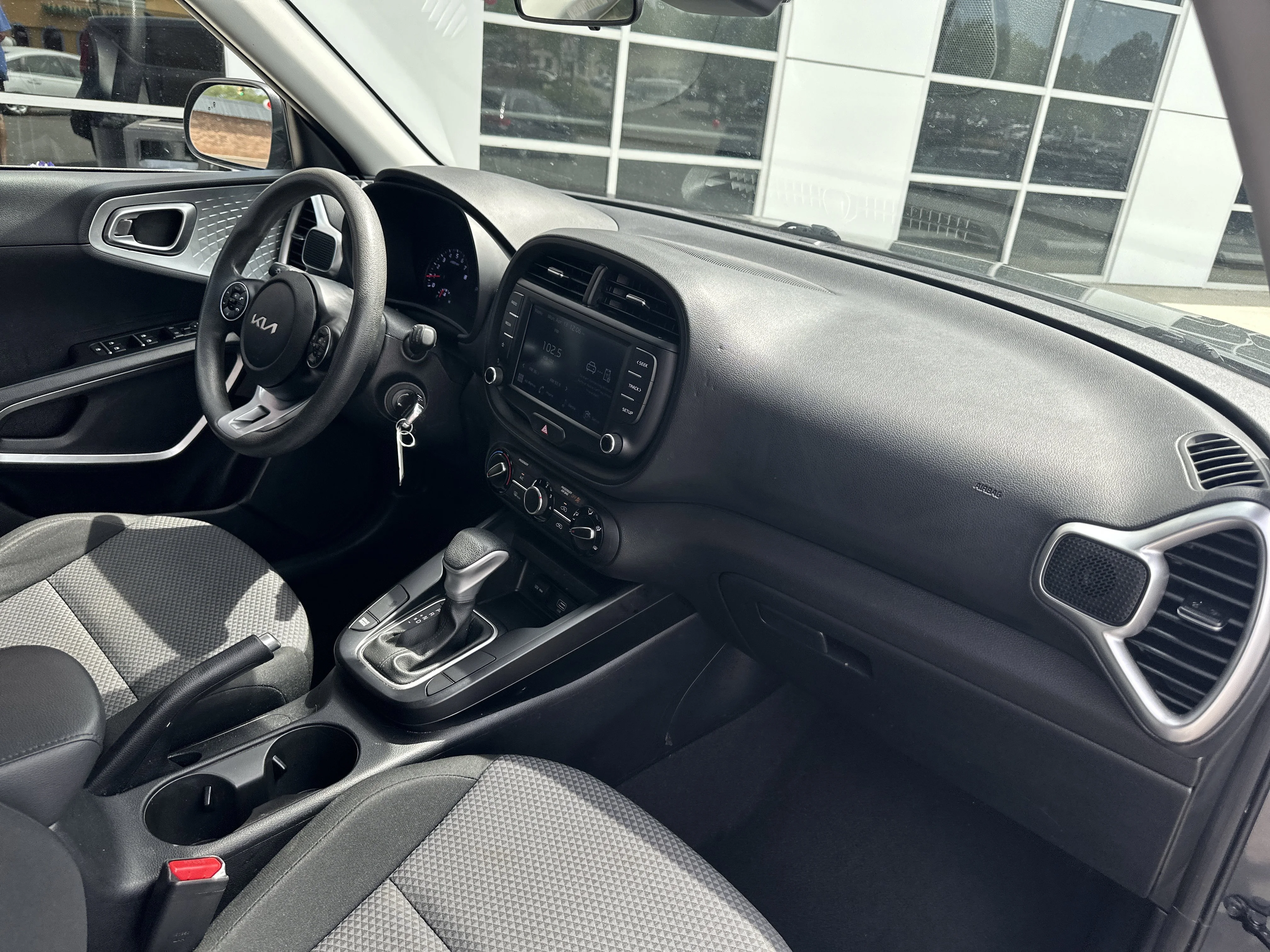 Used 2022 Gravity Gray Kia LX image 25