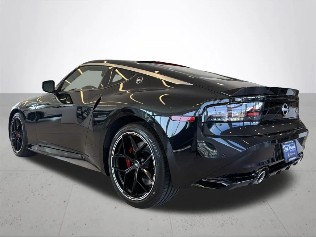 New 2027 Black Diamond Pearl Nissan Performance image 10