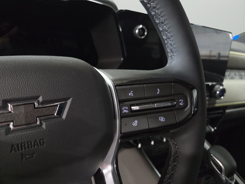 2026 Chevrolet Colorado ZR2 - Photo 20
