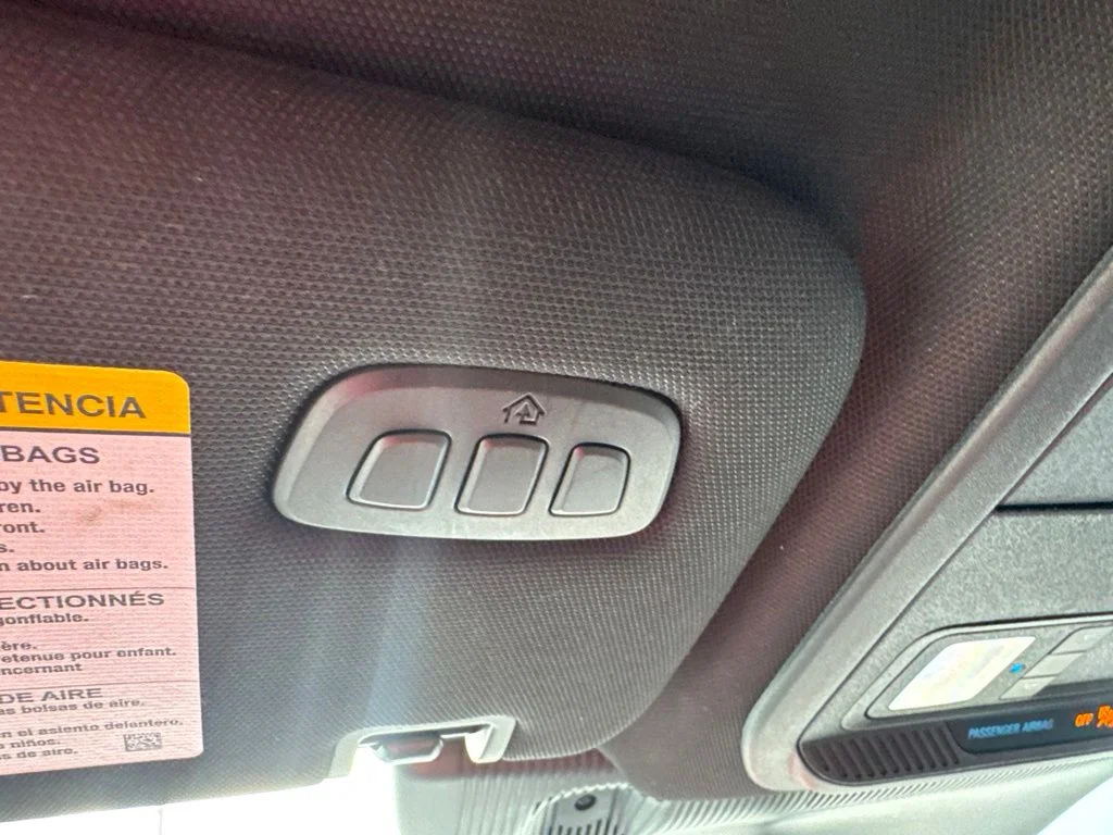 Used 2025 Gray Metallic Ford ST-Line image 25