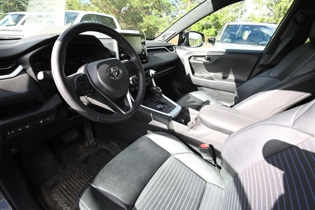 Used 2021 Gray Toyota XSE image 10