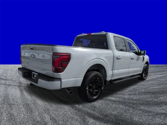 New 2026 Avalanche Ford Lariat® image 4