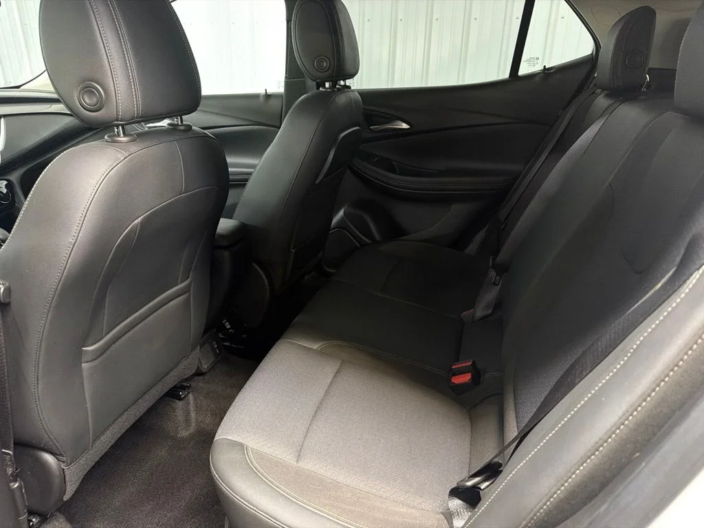 Used 2020 White Buick Preferred image 29