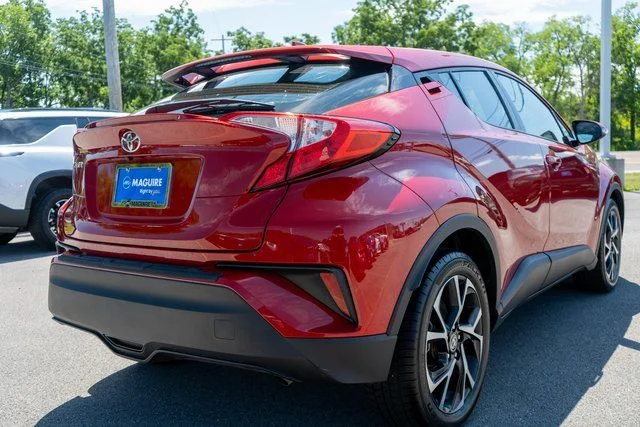 Used 2022 Red Toyota XLE image 6