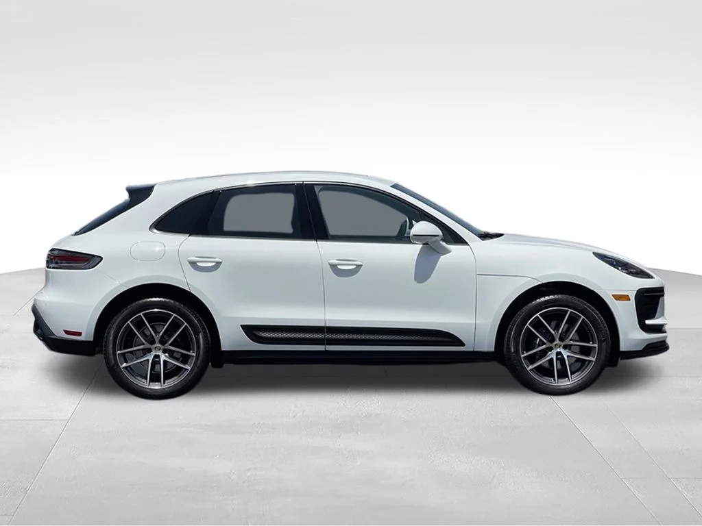 Used 2023 White Porsche Base image 4