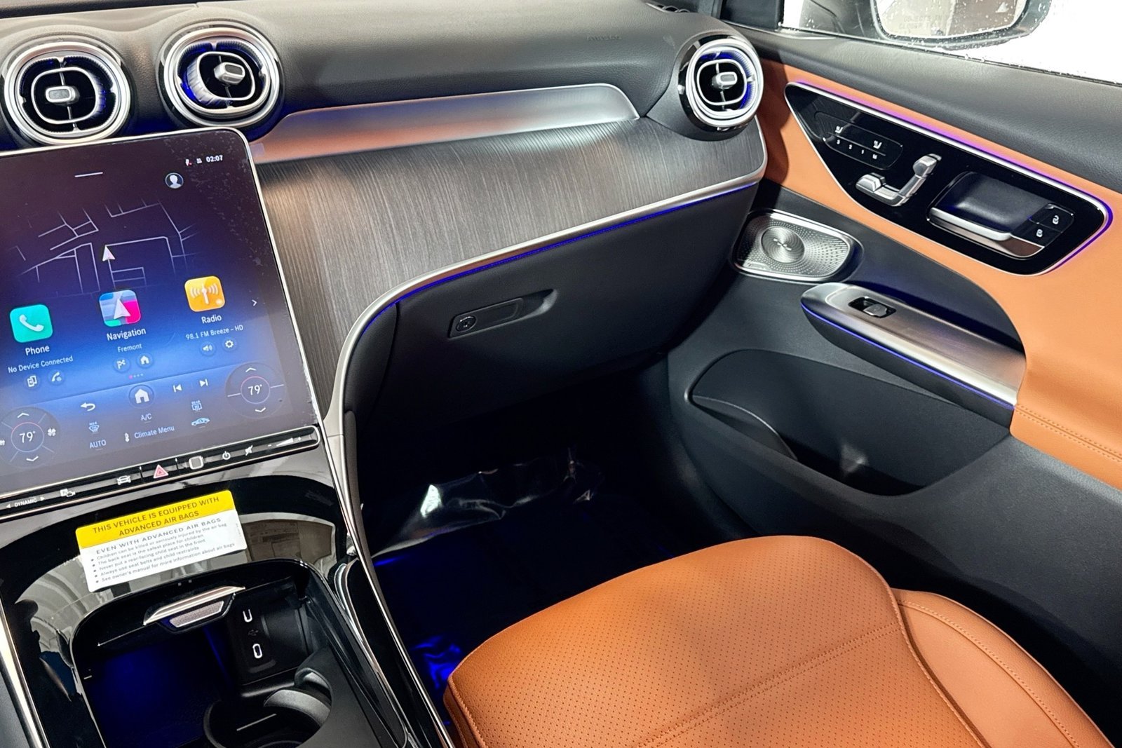 New 2026 Polar White Mercedes-Benz GLC 300 image 21