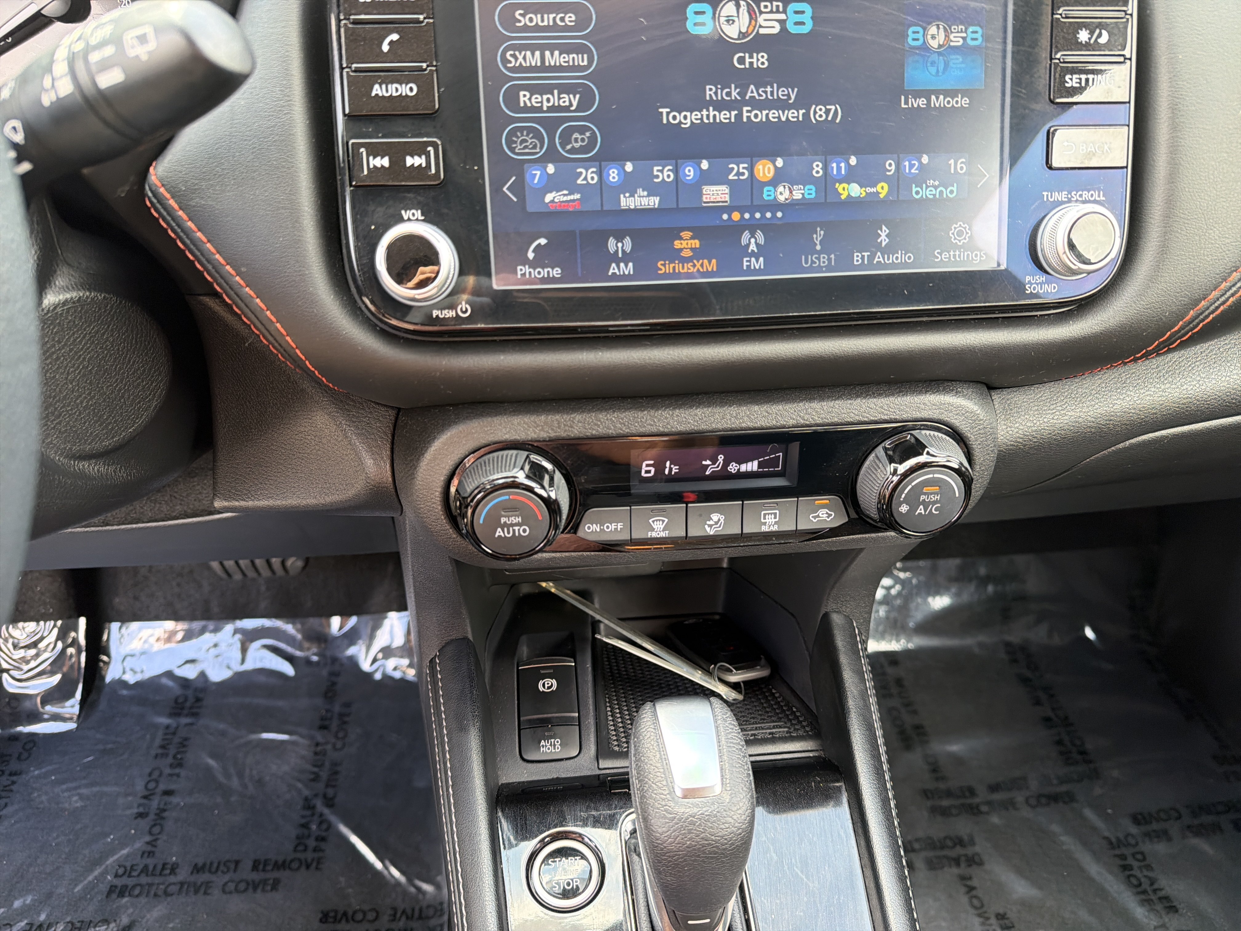 Used 2024 Boulder Gray Pearl Nissan SR image 31