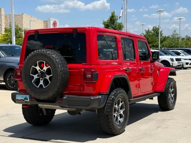 Used 2022 Red Clearcoat Jeep Unlimited Rubicon image 4