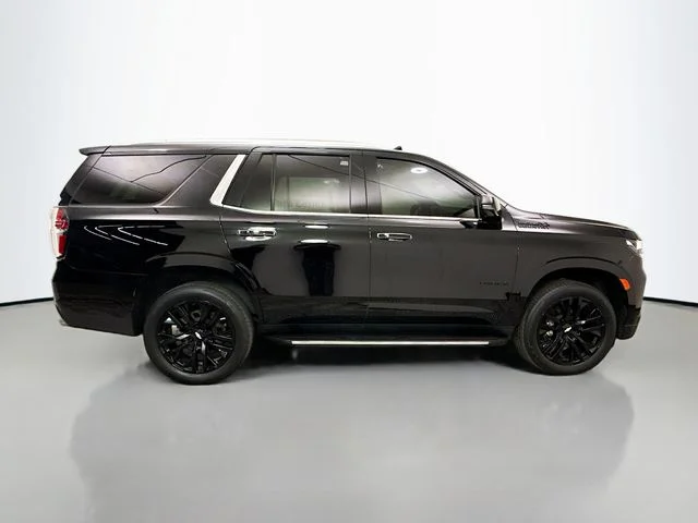 Used 2021 Black Chevrolet High Country image 8