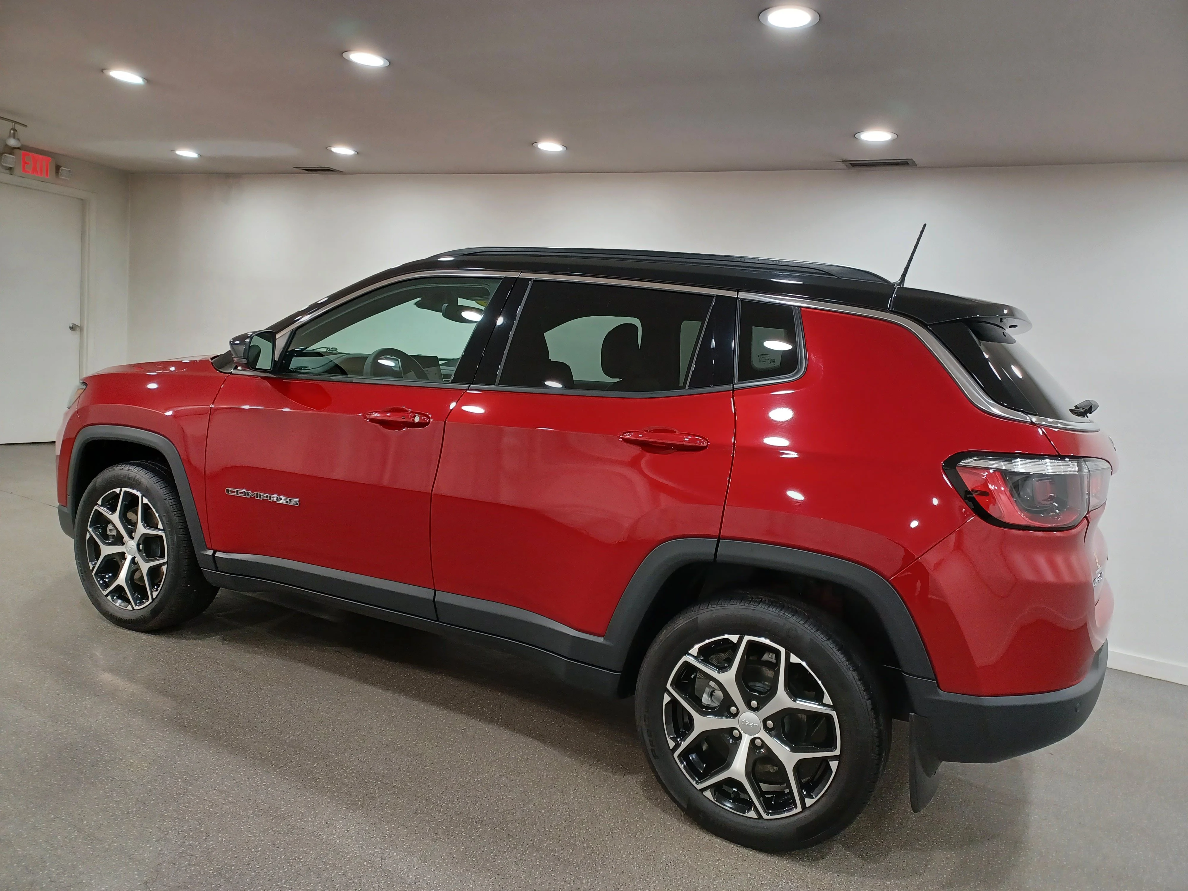 Certified Used 2024 Red Hot Pearl Jeep Limited 4x4*Remote Start | Htd Leather |  Htd Wheel | Blind Spot Detection | Lane Keep Assist image 7