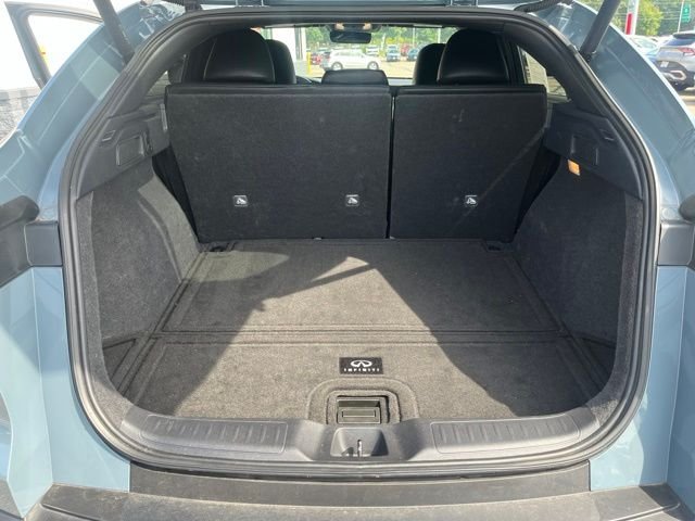 Used 2025 Gray INFINITI LUXE image 21