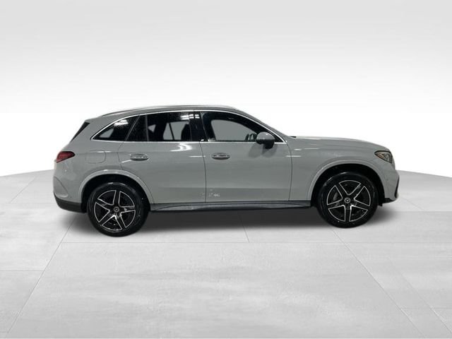 New 2026  Mercedes-Benz GLC 300 image 3