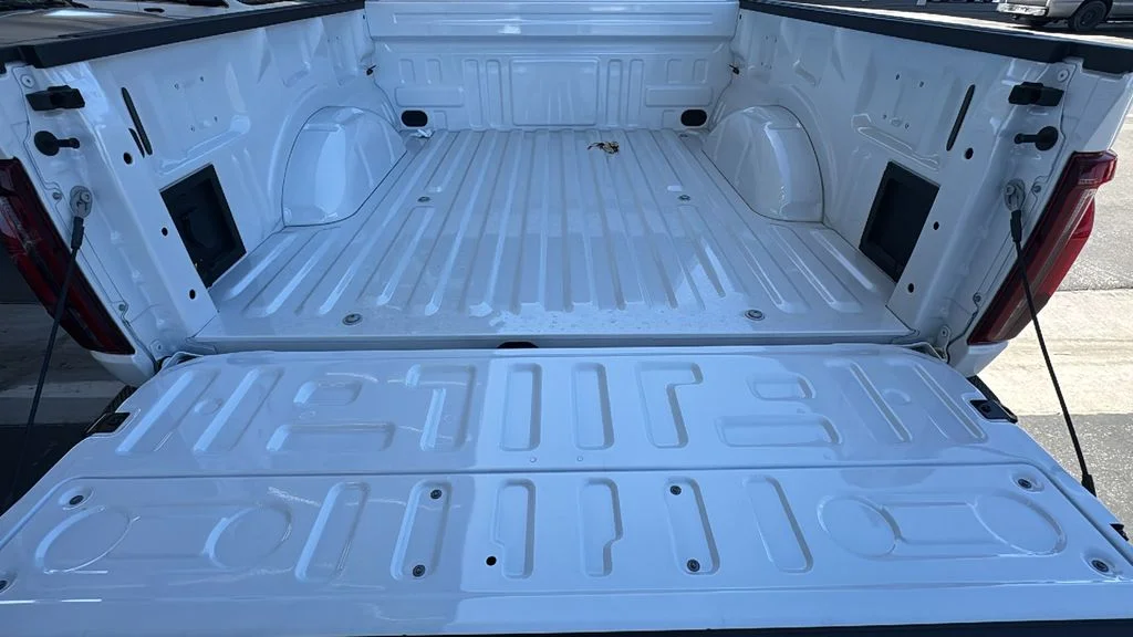 New 2026 White Ford Lariat image 15