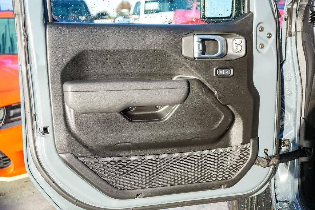 New 2026 Anvil Clearcoat Jeep Sport S image 23