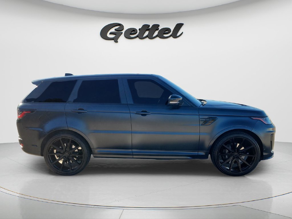 Used 2019 Black Land Rover SVR image 4
