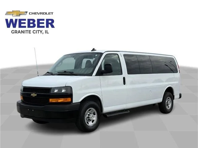 2023 Chevrolet Express 3500 LS Extended's photo