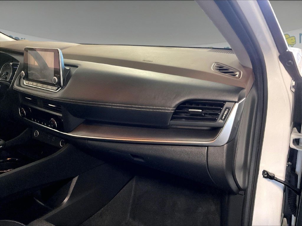 Used 2023 White Nissan SV image 12