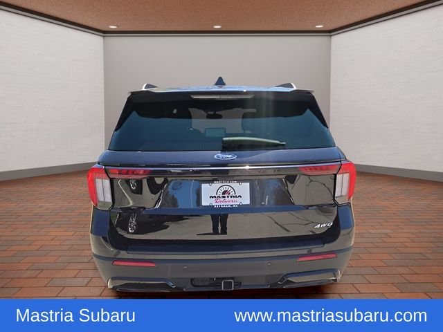 Used 2025 Black Metallic Ford ST-Line image 34