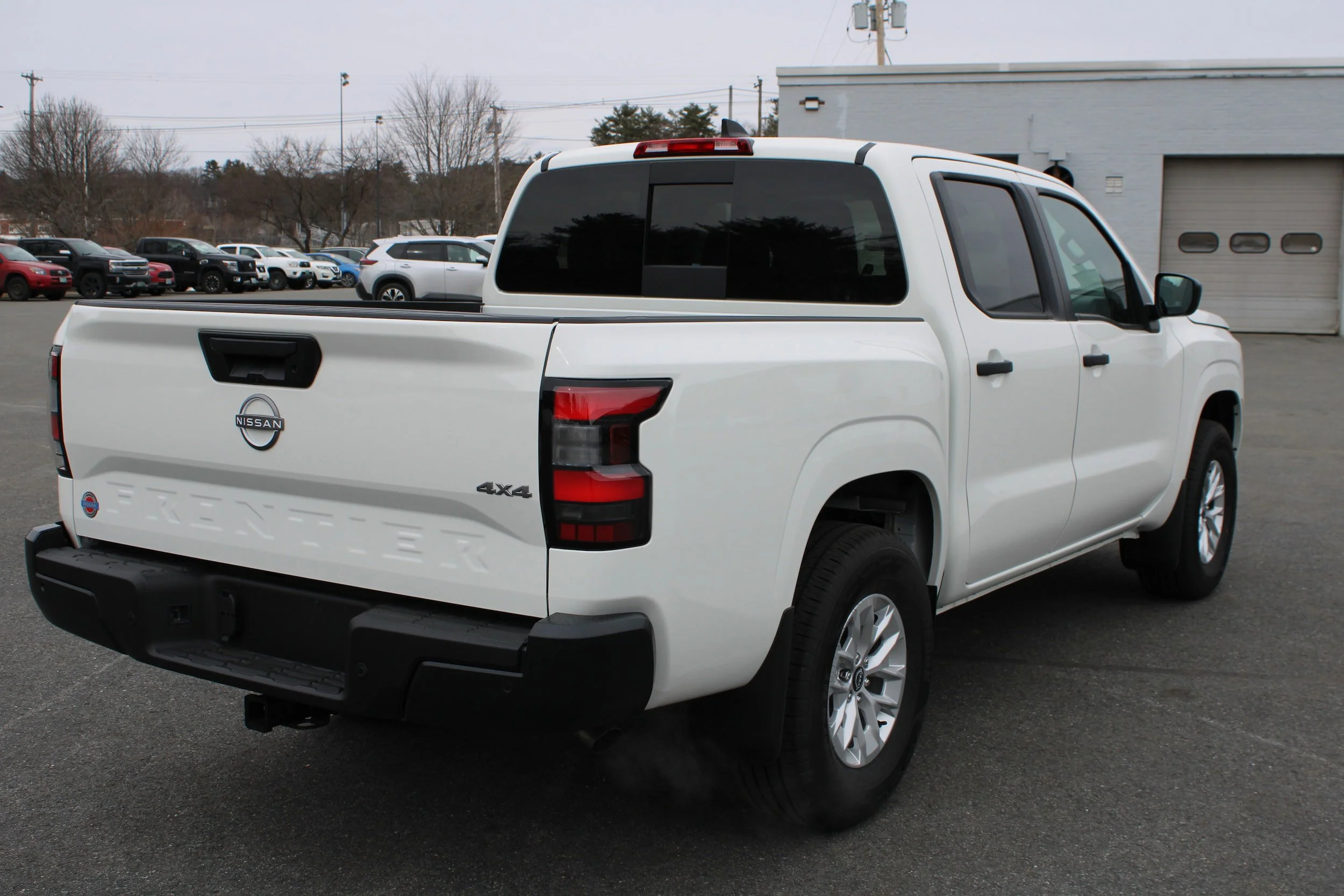 New 2026 Glacier White Nissan Crew Cab S image 8
