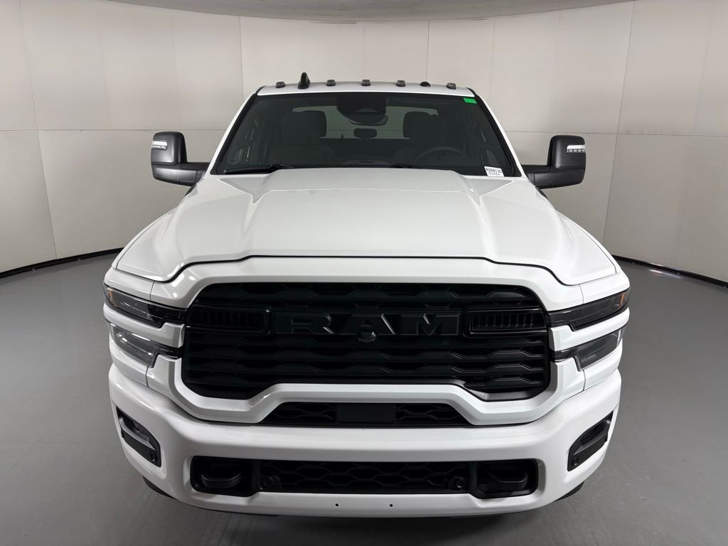 New 2026 Bright White Clear-Coat Exterior Paint RAM Big Horn image 3