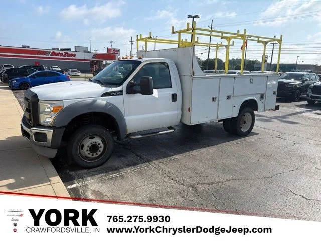 Used 2011 White Ford XL image 1