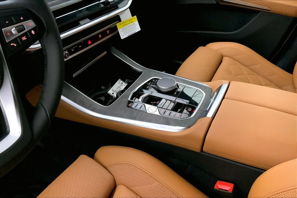 Used 2026 Mineral White Metallic BMW  image 6