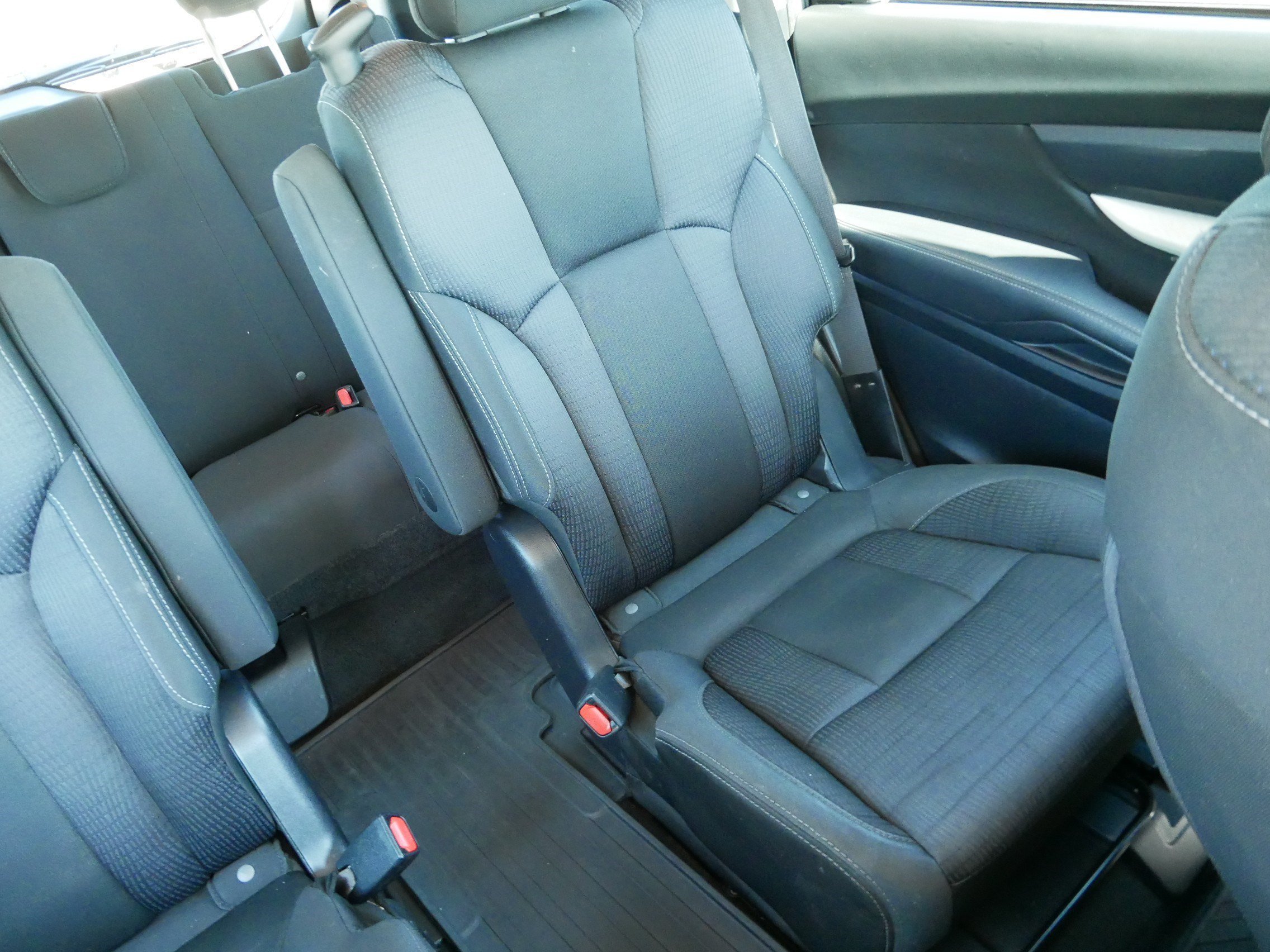 Used 2020 Magnetite Gray Metallic Subaru Premium image 14