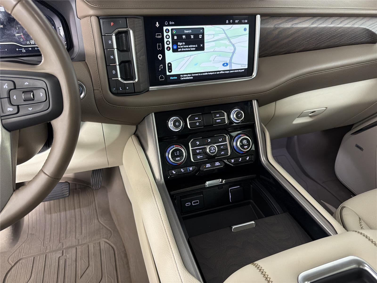 2023 GMC Yukon Denali - Photo 32