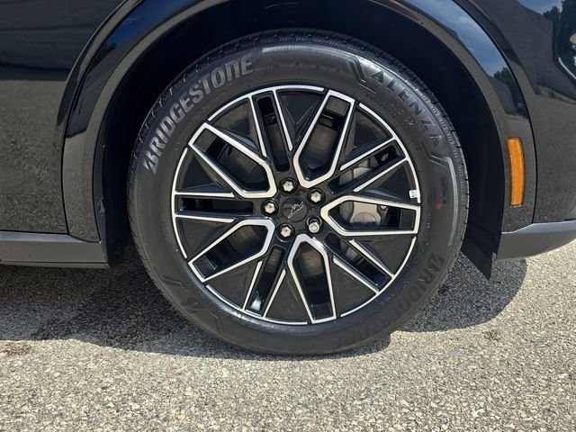 Used 2026 Black Ford Premium image 41