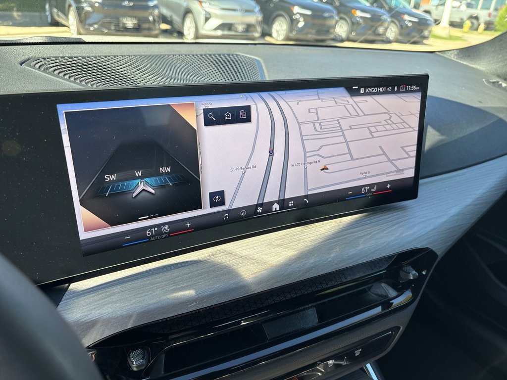 2026 BMW 3 Series 330i - Photo 19