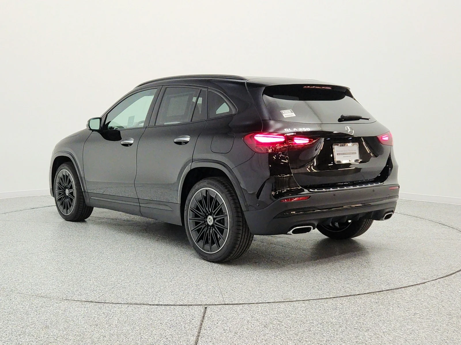 Used 2026 Night Black Mercedes-Benz GLA 250 SUV image 7