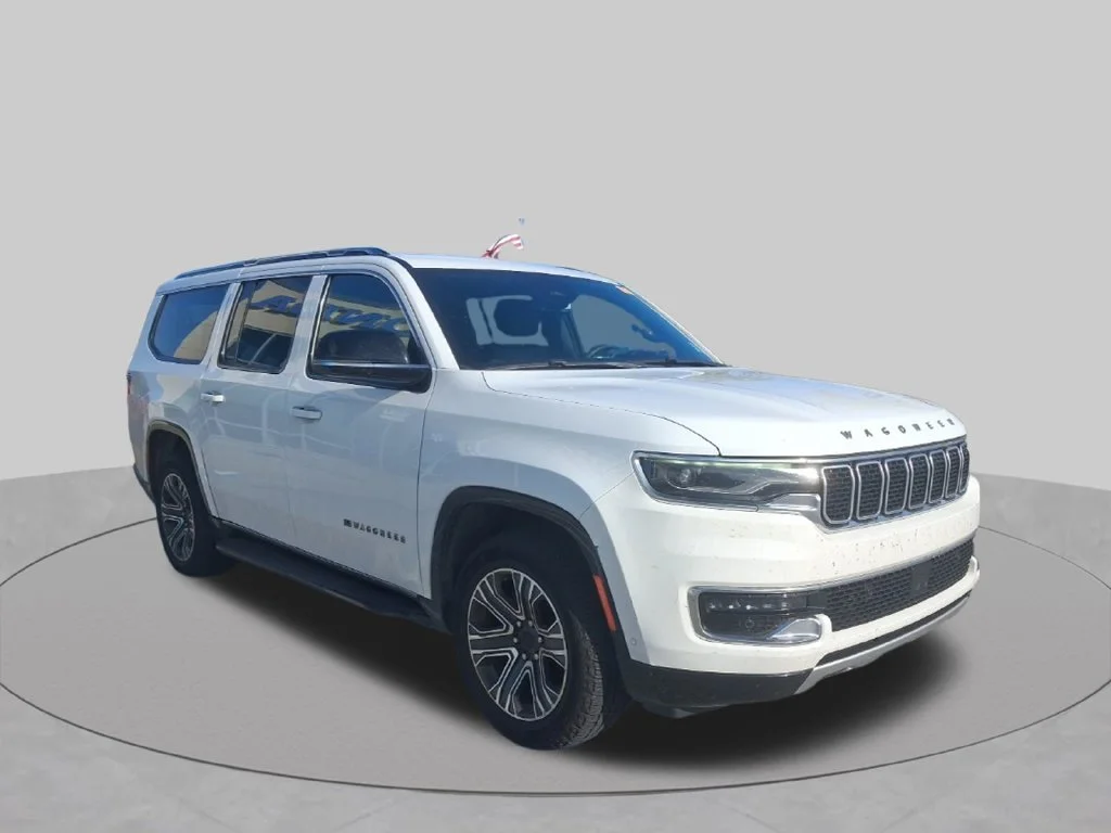 Used 2024 White Jeep Series II image 3