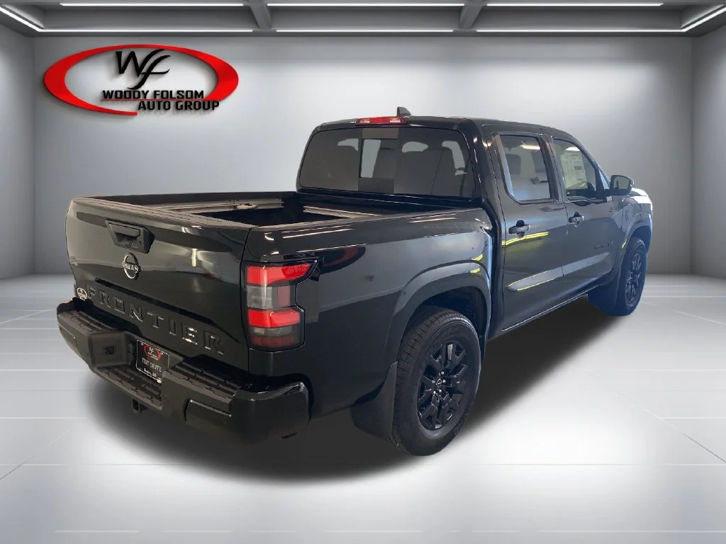 New 2027 Black Nissan SV image 6