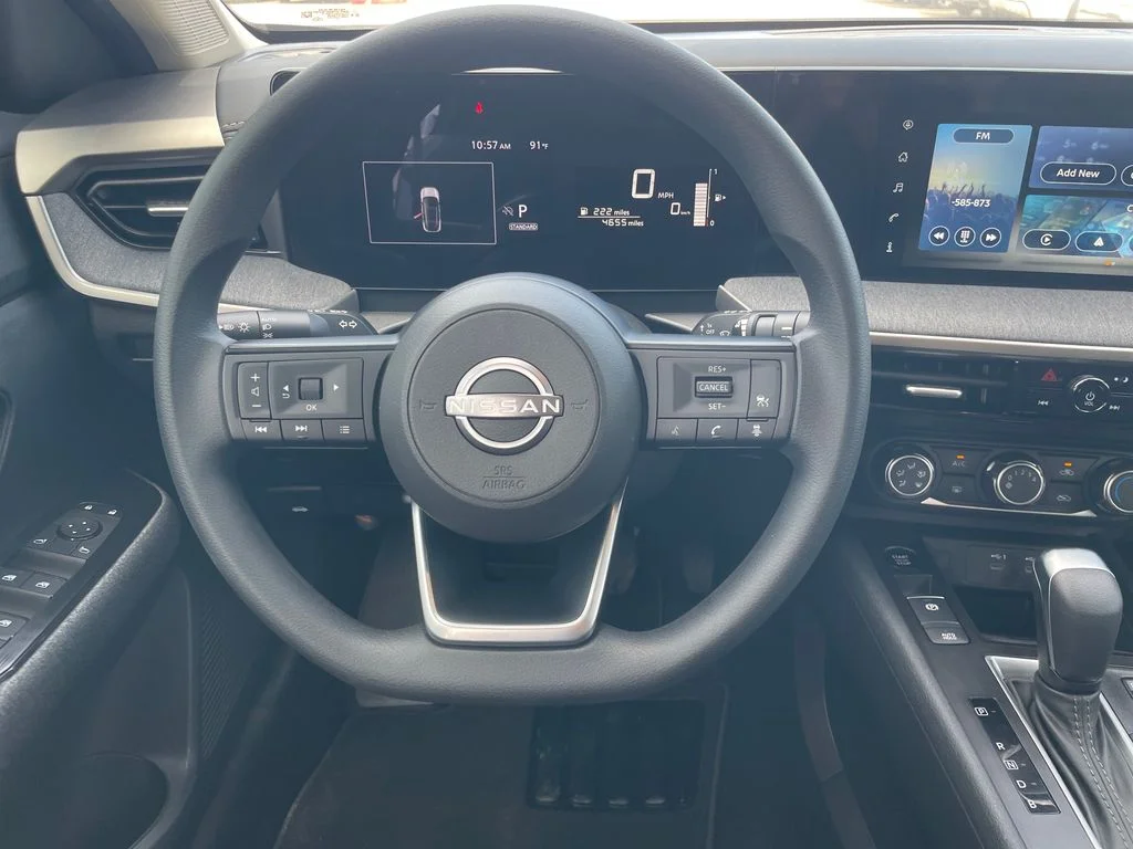 Used 2025 Blue Nissan SV image 13