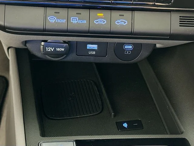 New 2026 Hyundai ELANTRA SEL Sport