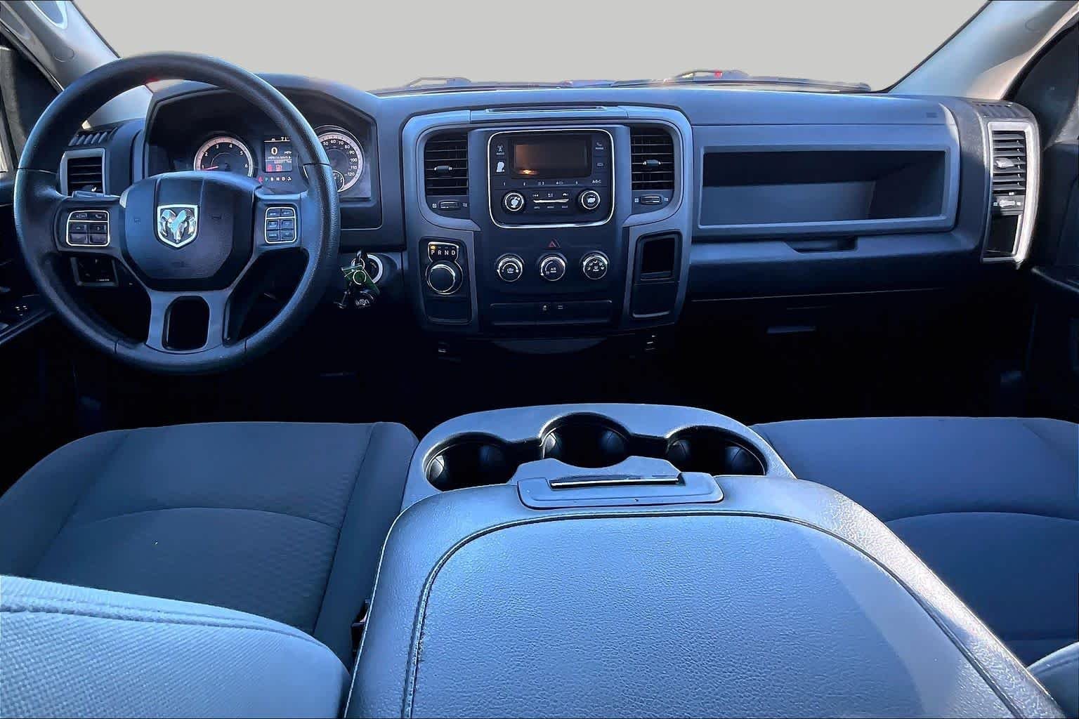 Used 2019 Billet Silver Metallic Clearcoat Ram Tradesman image 15