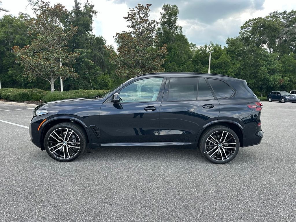 New 2026 Black BMW sDrive40i image 2