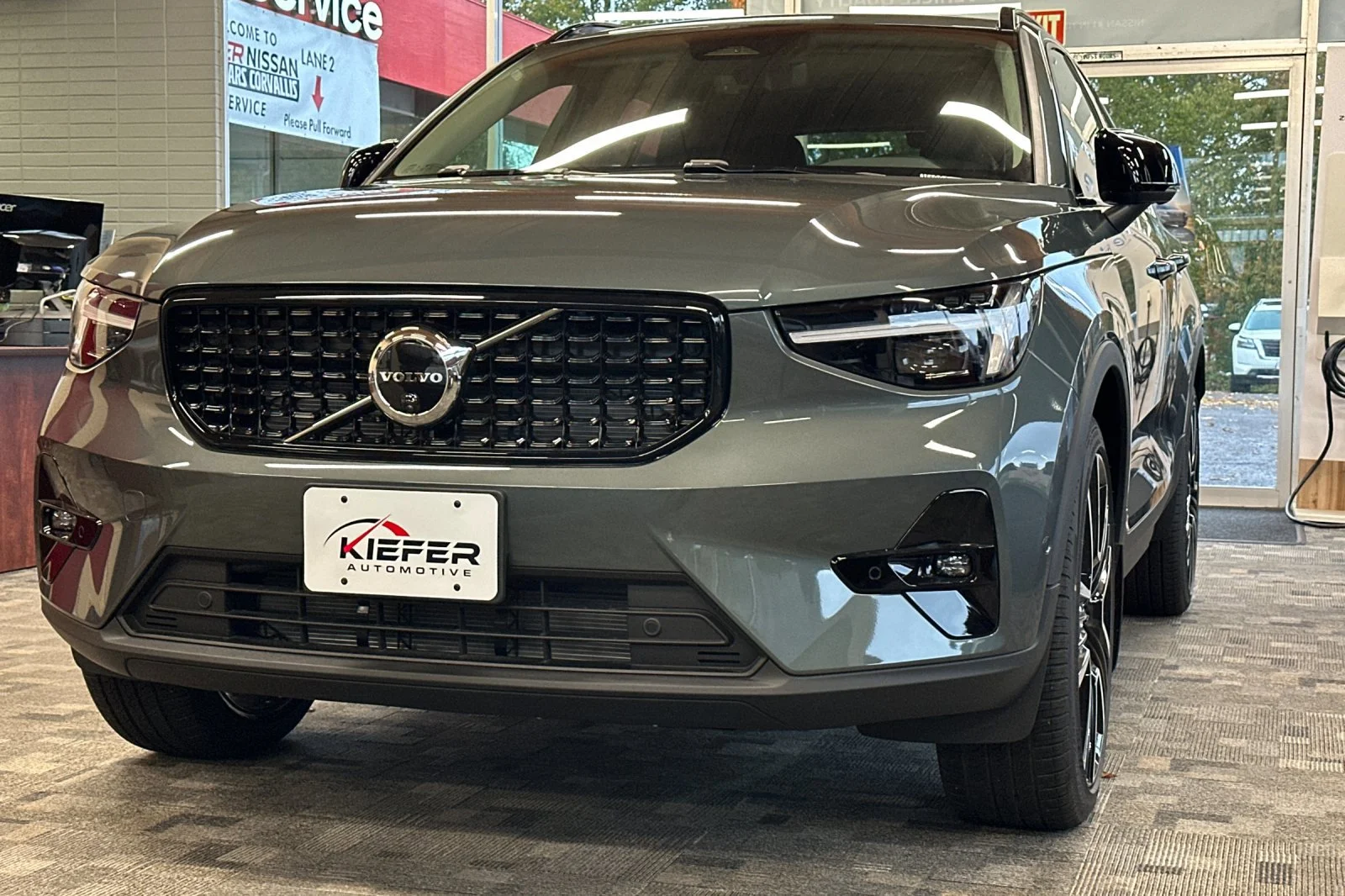 2026 Volvo XC40 Ultra - Photo 6