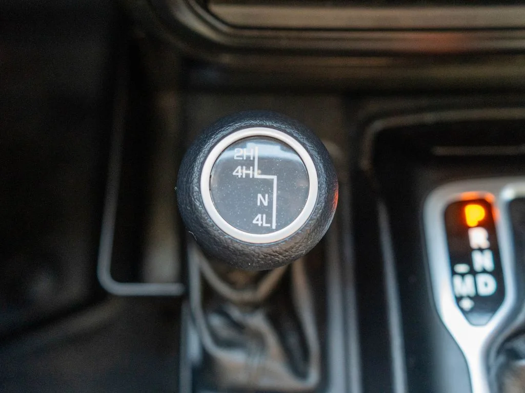 Used 2018 Orange Jeep Unlimited Sport S image 24