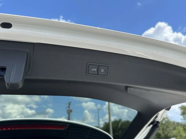Used 2022 White Audi Premium image 11