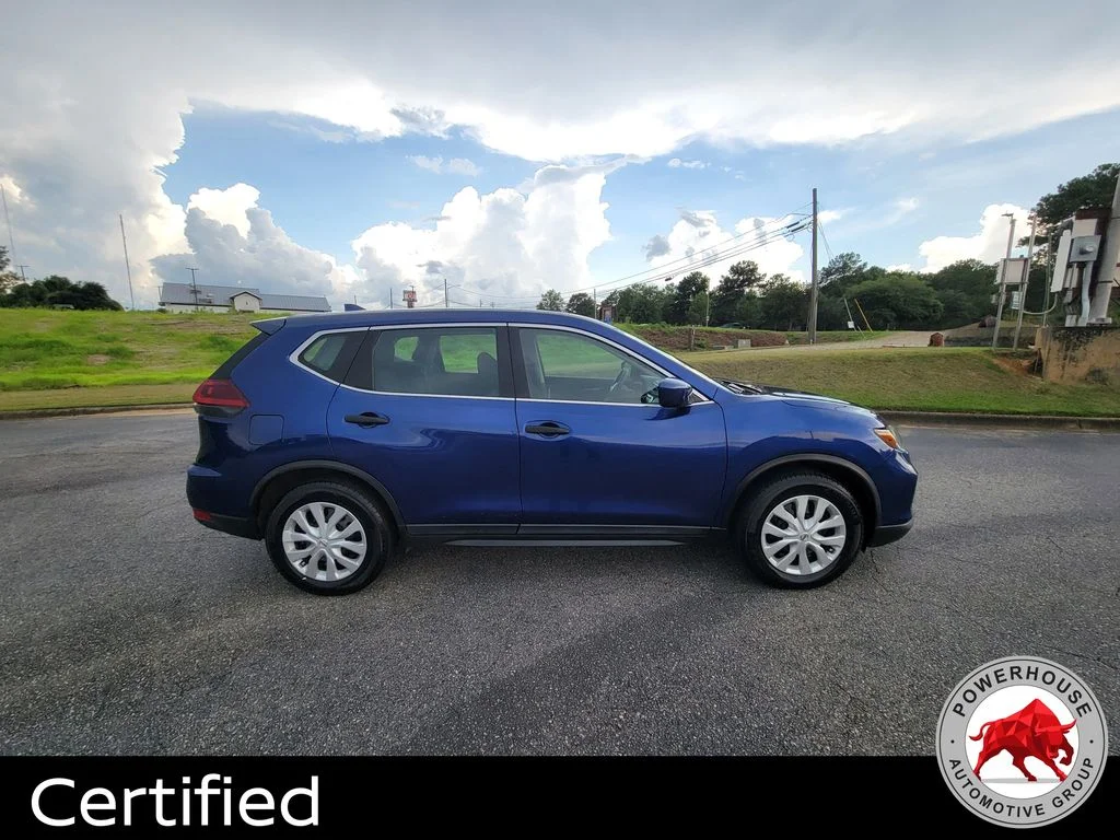 Used 2020 Blue Nissan S image 6