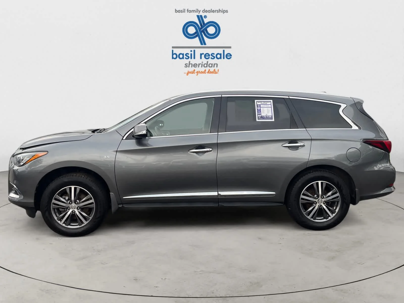 Used 2020 Liquid Platinum INFINITI LUXE image 3