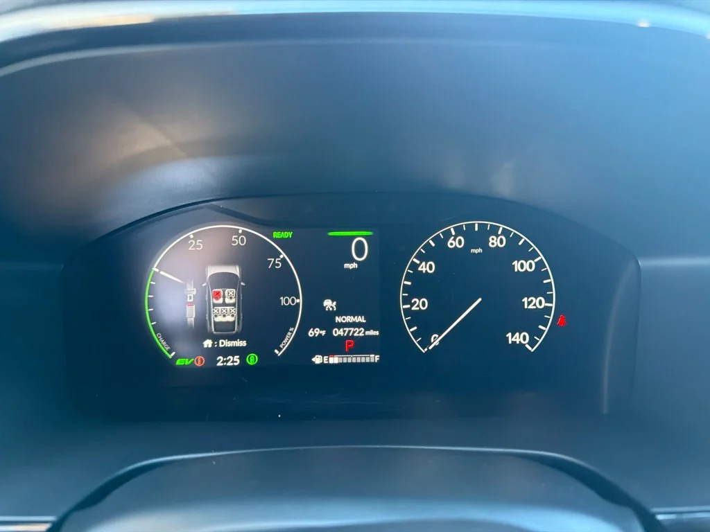 Used 2025 Gray Honda Sport Touring image 14
