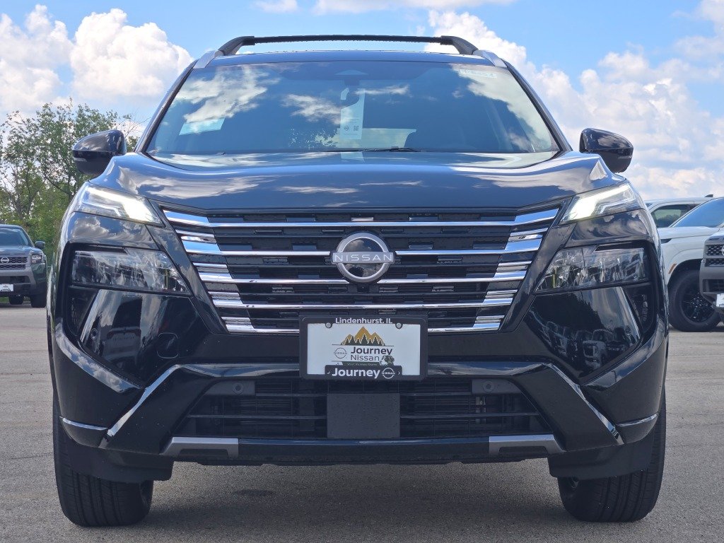 New 2026 Super Black Nissan Platinum image 3