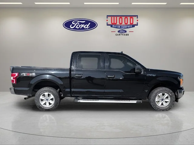 Used 2020 Black Metallic Ford XLT image 2