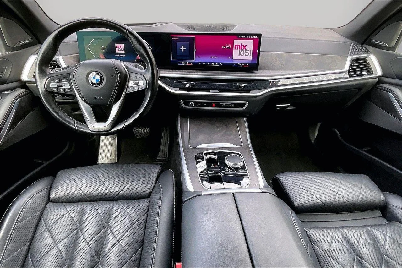 Certified Used 2024 Gray BMW xDrive40i image 16