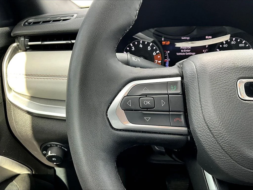2025 Jeep Compass Limited - Photo 15