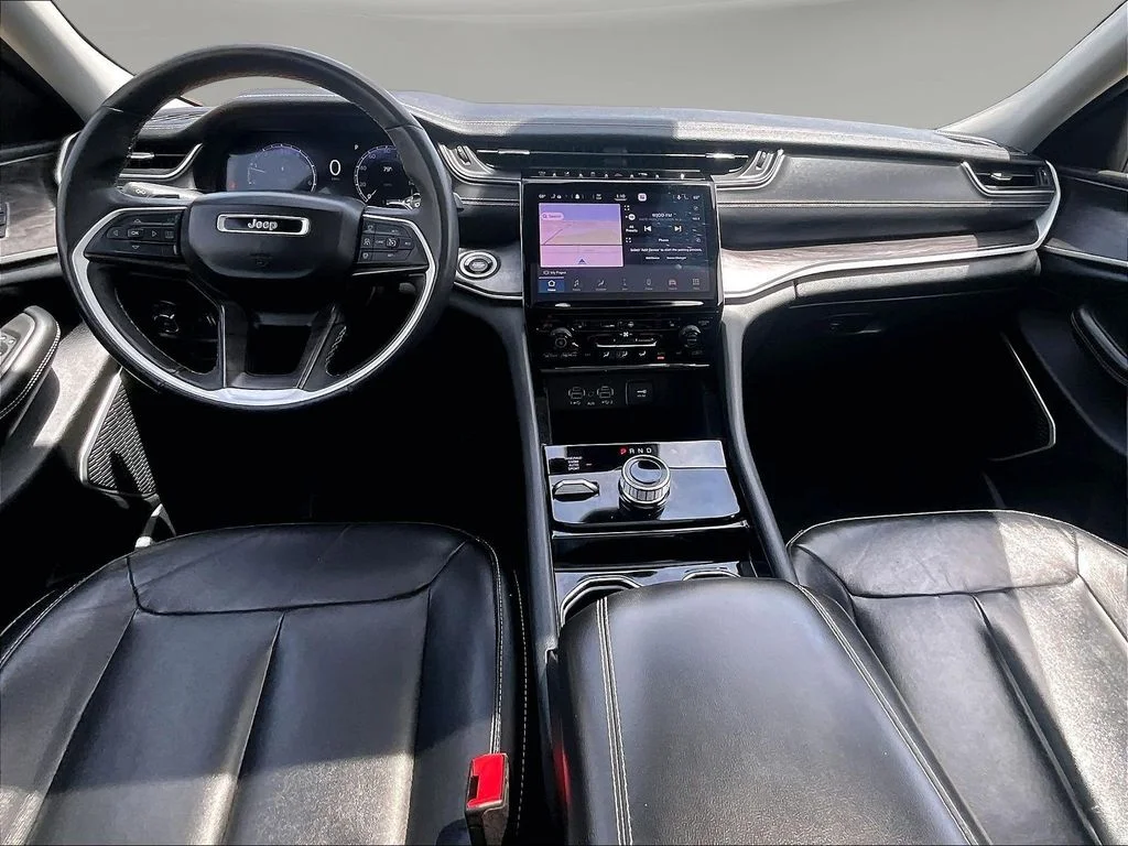 Used 2021 Black Jeep Limited image 10